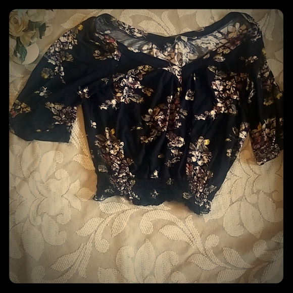 American Rag Tops - AMERICAN RAG: SIZE MEDIUM WOMEN BLOUSE